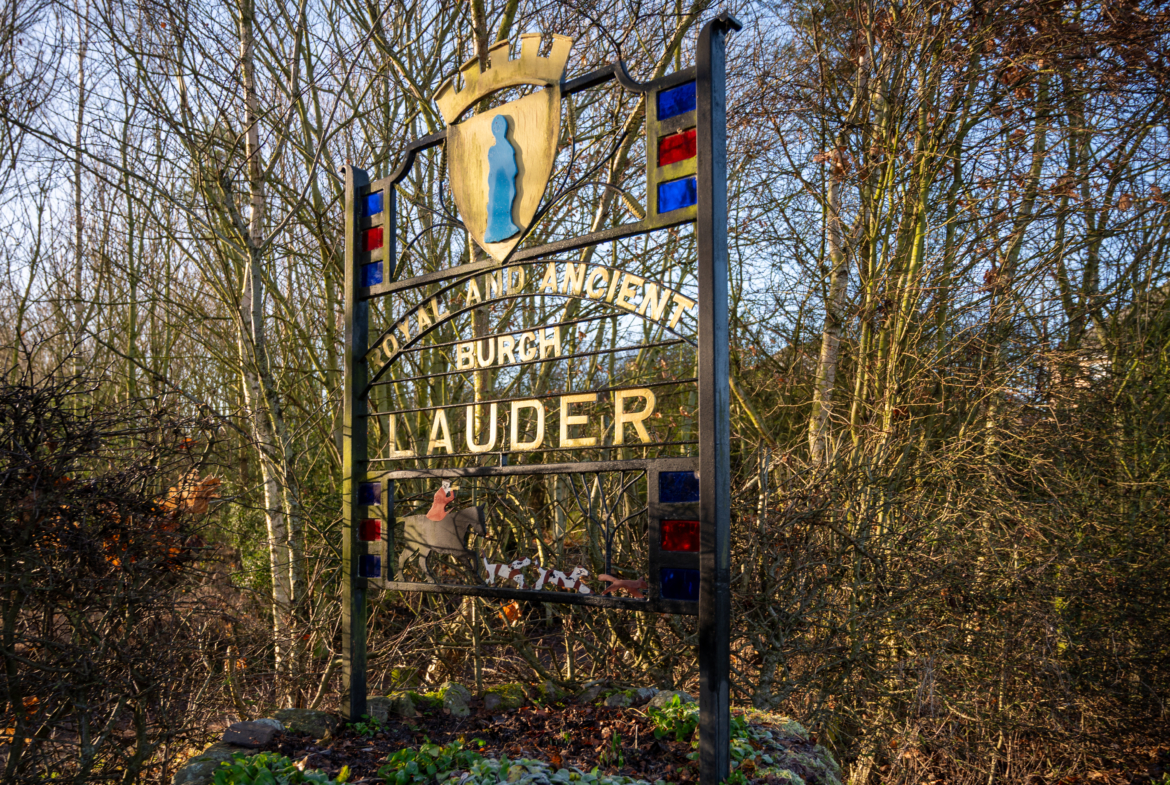 lauder_welcomesign-2